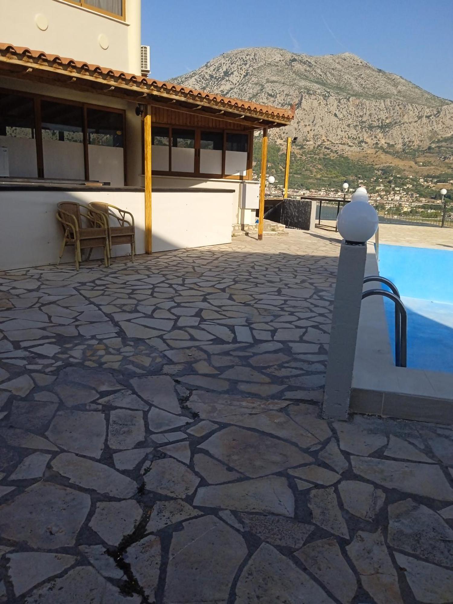 Golden Village Astakos Exterior photo
